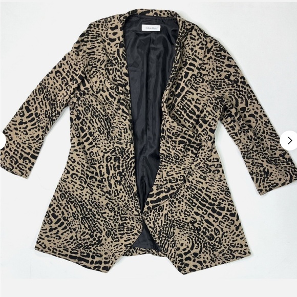 Calvin Klein Leopard Print   waterfall open jacket with three-quarter sleeves - Picture 3 of 7
